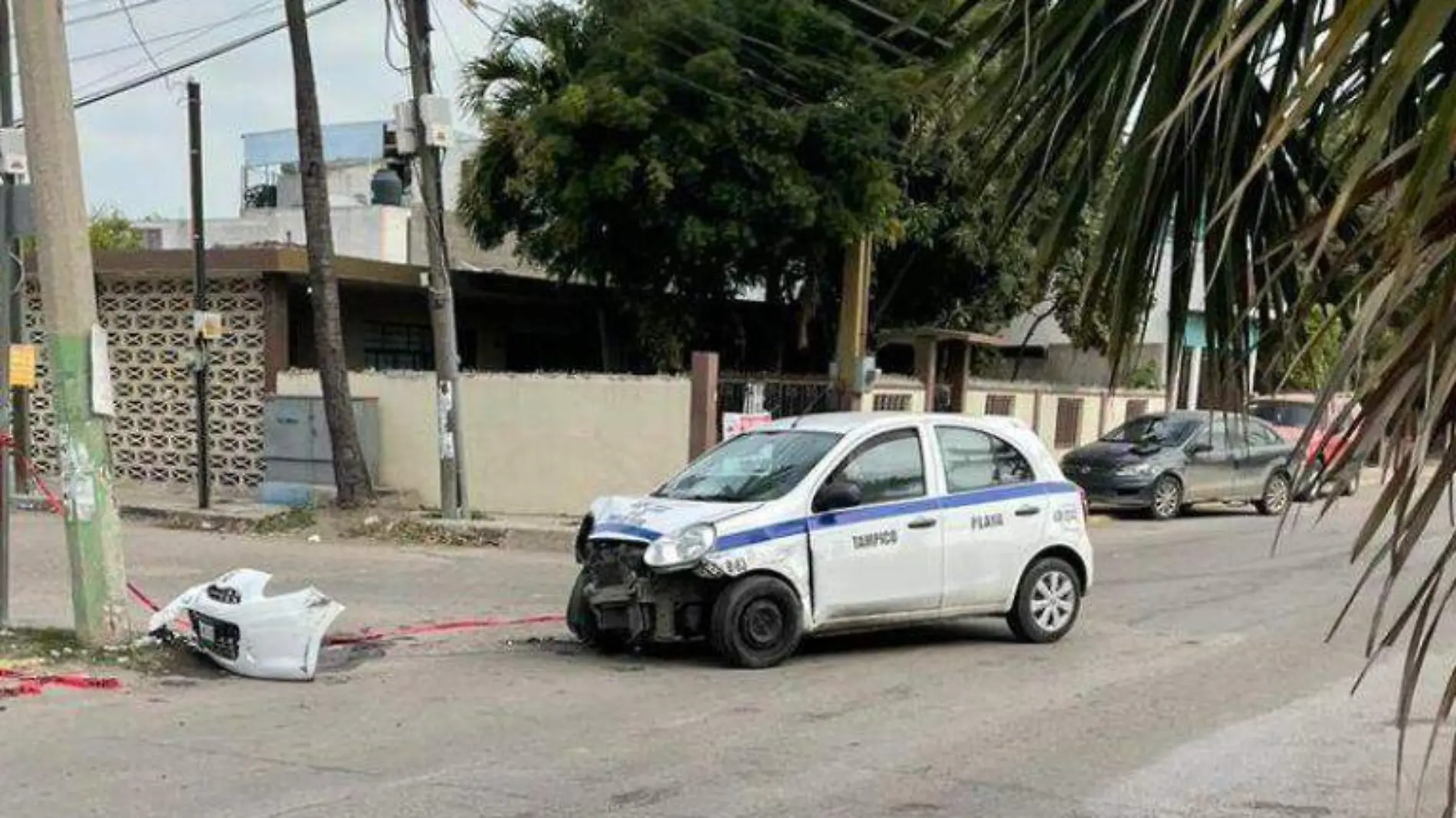 Accidente vial en Ciudad Madero deja a estudiantes de CBTis lesionado 